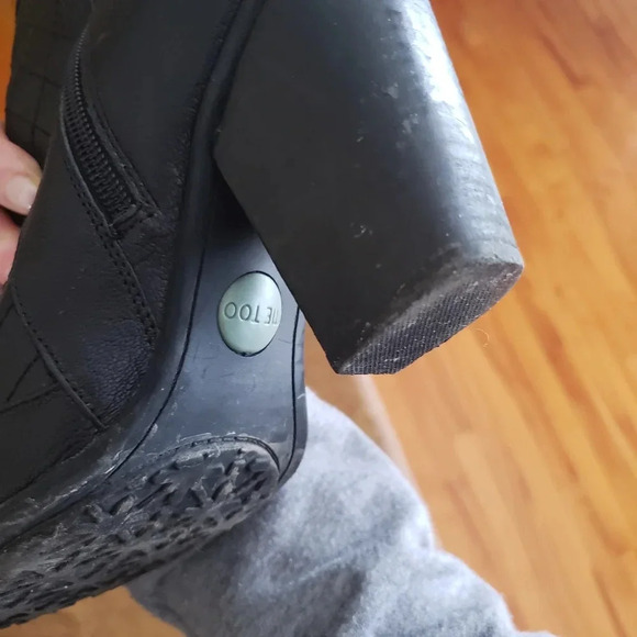 *LEATHER Booties,  Size 8, Black - Picture 8 of 12